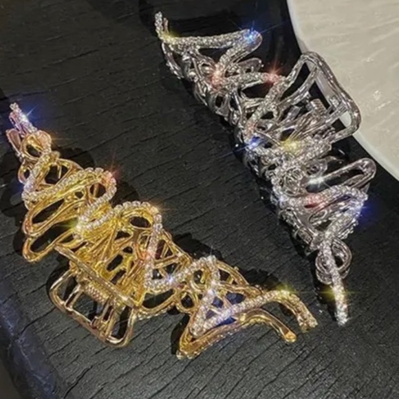 🆑 Super Sexy Hair Clip to Enhance your long hair looks!!! - Picture 3 of 12